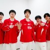 战胜BLG后WE分享队员赛后合影：鲜衣怒马少年时！